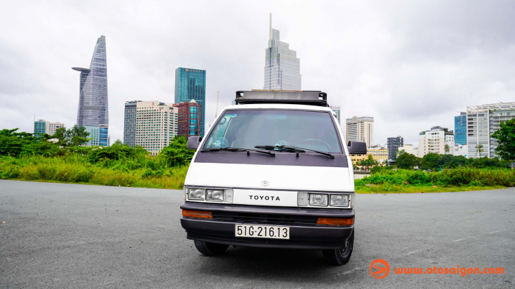Nâng cấp Toyota Van LE đời 1987 trở thành ‘’căn nhà’’ di động để đi khắp Việt Nam