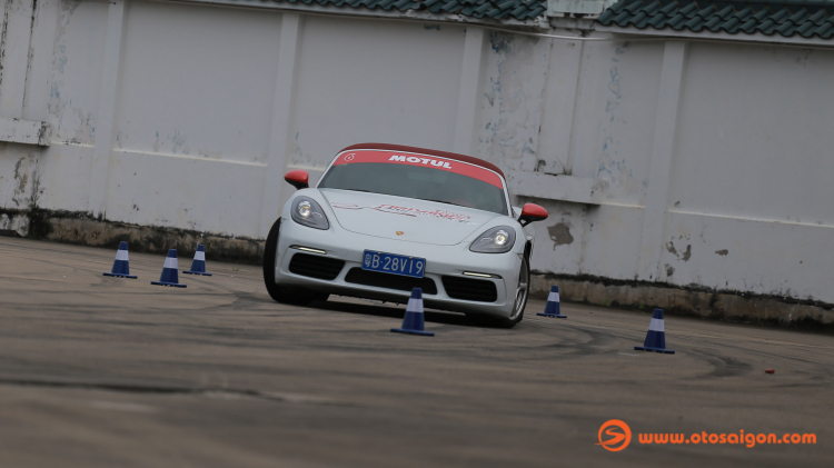 Rèn luyện kỹ năng lái và trải nghiệm xe đua F4 tại Motul Driving Experience 2019 Rèn luyện kỹ năng lái và trải nghiệm xe đua F4 tại Motul Driving Experience 2019