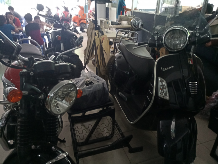 Vespa Sprint 2017 giá 56 triệu có ổn không? Vespa Sprint 2017 giá 56 triệu có ổn không?