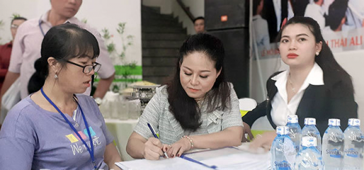 Mặc kệ pháp luật, Địa ốc Alibaba lại khai trương văn phòng trái phép tại Biên Hoà Mặc kệ pháp luật, Địa ốc Alibaba lại khai trương văn phòng trái phép tại Biên Hoà