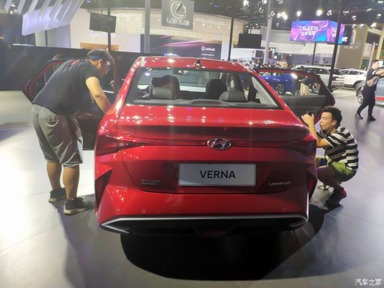 Xem trước Hyundai Verna/ Accent phiên bản nâng cấp facelift mới tại Trung Quốc Xem trước Hyundai Verna/ Accent phiên bản nâng cấp facelift mới tại Trung Quốc