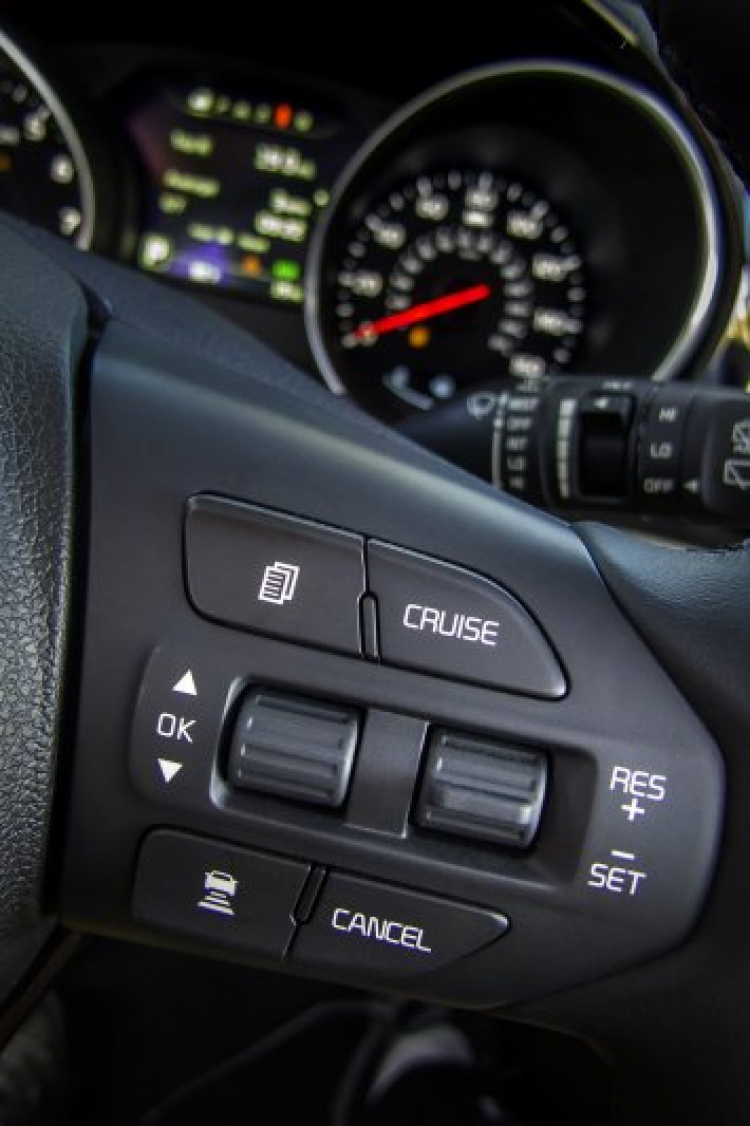 Kia Sedona 2015 sắp bán tại Việt Nam? Kia Sedona 2015 sắp bán tại Việt Nam?