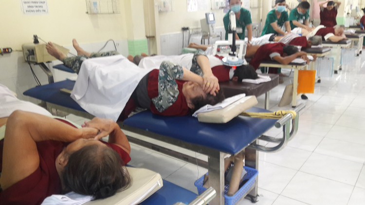 Chiropractic điều trị cột sống Chiropractic điều trị cột sống