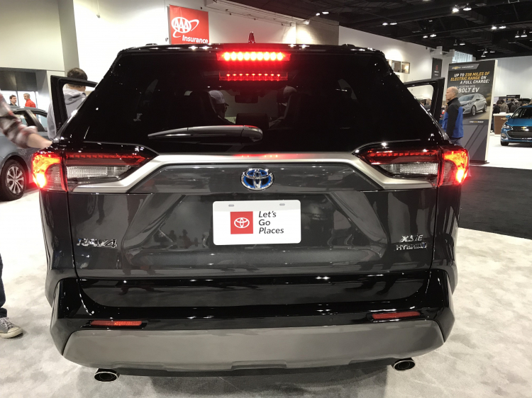 Các bác nghĩ gì về nhận định ‘’5 năm nữa xe Toyota sẽ khó cạnh tranh nếu không thay đổi’’? Các bác nghĩ gì về nhận định ‘’5 năm nữa xe Toyota sẽ khó cạnh tranh nếu không thay đổi’’?