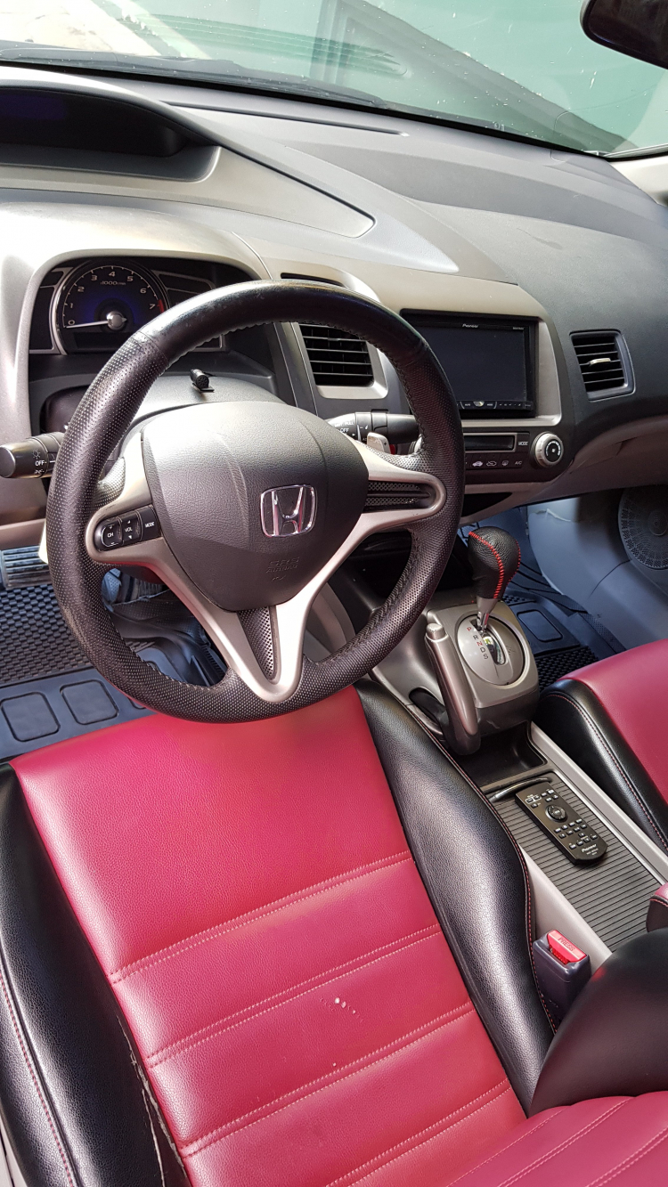Lên 7c cần bán Honda Civic 2.0, 2010, màu đỏ
