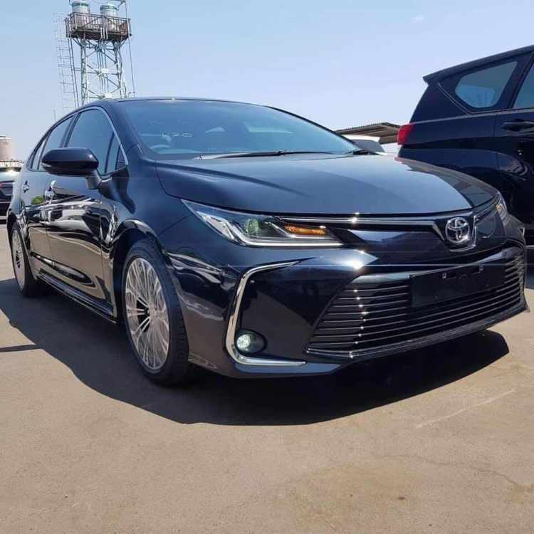 Xem trước Toyota Corolla Altis và Mazda3 thế hệ mới Xem trước Toyota Corolla Altis và Mazda3 thế hệ mới