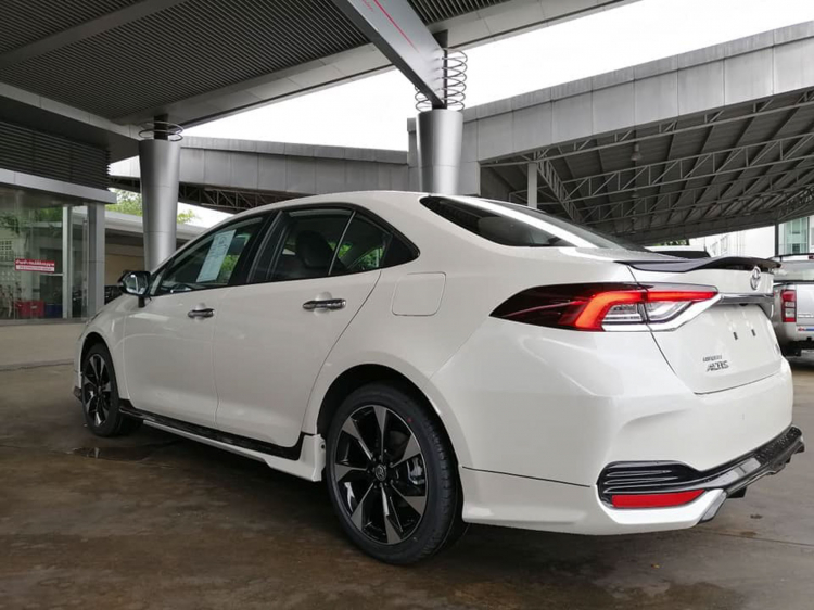 Xem trước Toyota Corolla Altis và Mazda3 thế hệ mới Xem trước Toyota Corolla Altis và Mazda3 thế hệ mới