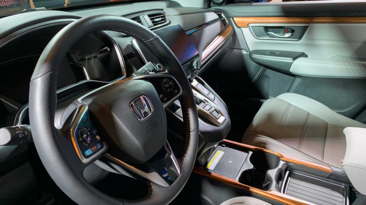 Honda CR-V Hybrid 2020 ra mắt tại Mỹ: Đổi mới ngoại thất, bỏ cần số trên táp lô