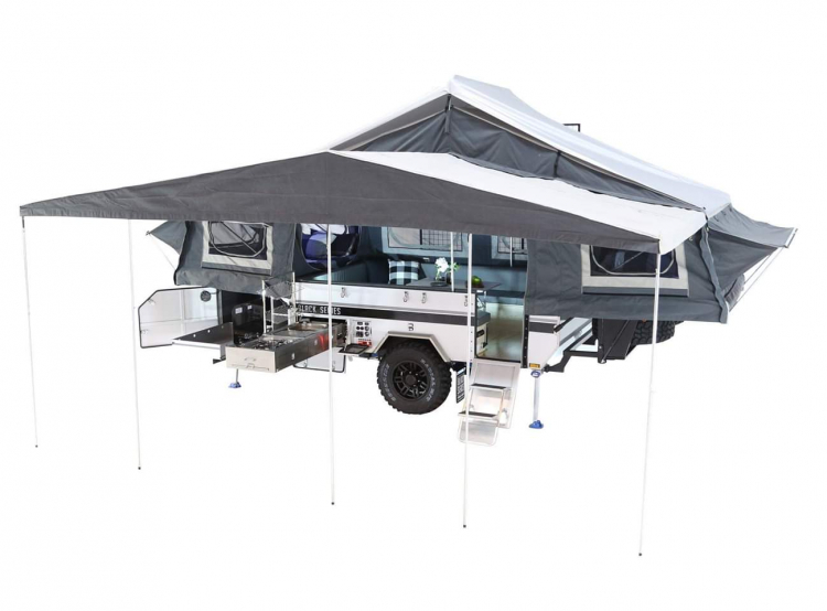 Hành trình caravan xuyên Việt bằng camper Black Series đầu tiên tại Việt Nam