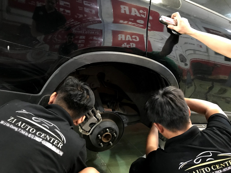 Chia sẻ cách khắc phục lồng vè nỉ trong hộc bánh không còn bị xệ, bị rách. Chia sẻ cách khắc phục lồng vè nỉ trong hộc bánh không còn bị xệ, bị rách.