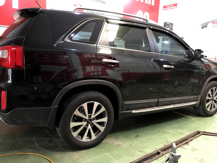 Chia sẻ cách khắc phục lồng vè nỉ trong hộc bánh không còn bị xệ, bị rách. Chia sẻ cách khắc phục lồng vè nỉ trong hộc bánh không còn bị xệ, bị rách.