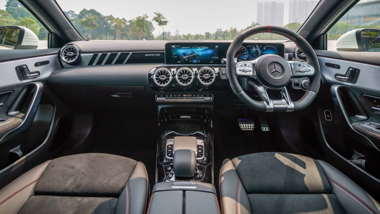 Mercedes-AMG A35 4Matic sedan mạnh 306 mã lực có giá 1,9 tỷ đồng tại Malaysia Mercedes-AMG A35 4Matic sedan mạnh 306 mã lực có giá 1,9 tỷ đồng tại Malaysia