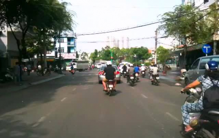Biển báo 301i và vị trí cắm tại Ngã Tư Bảy Hiền