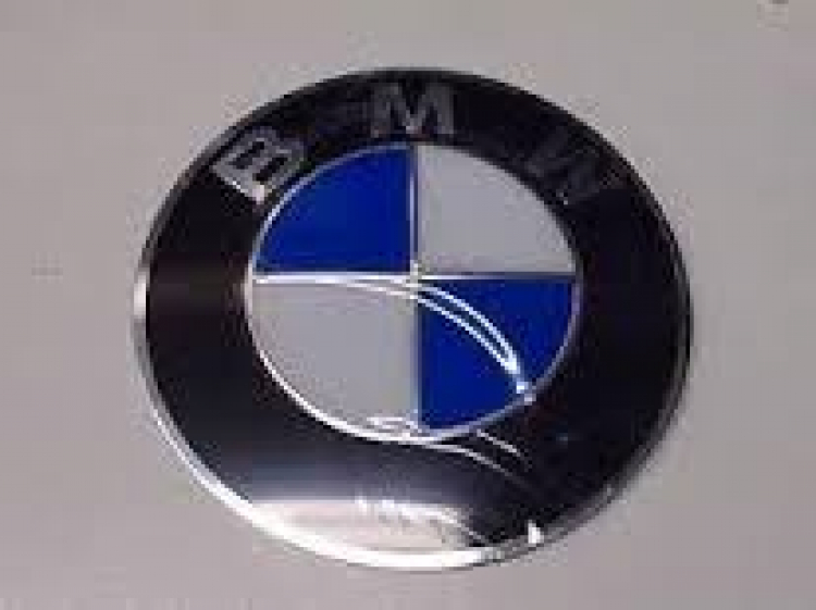 Logo BMW 320i