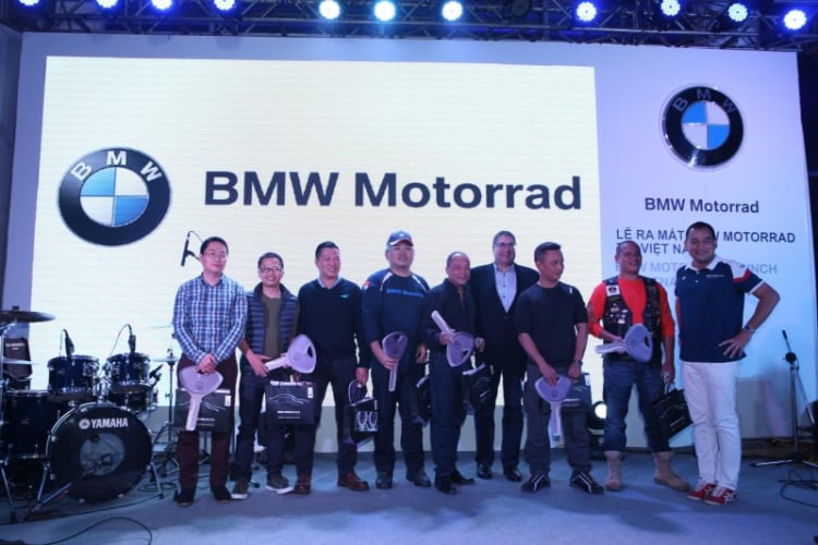 BMW phân phối xe mô tô chính hãng tại Việt Nam