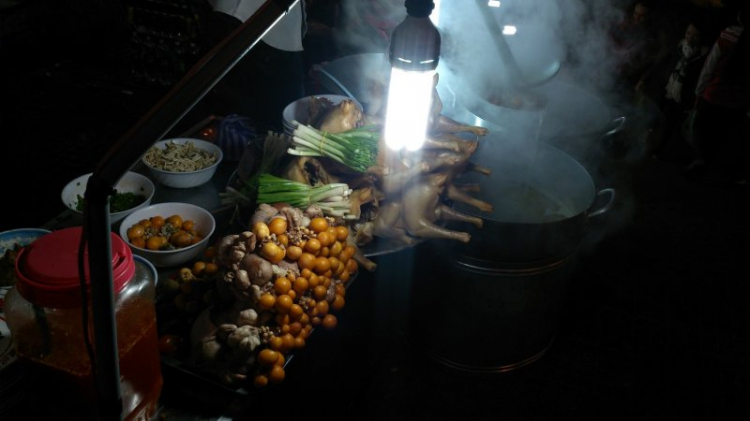 Tour cuối tuần Dalat ngắm hoa quỳ Tour cuối tuần Dalat ngắm hoa quỳ