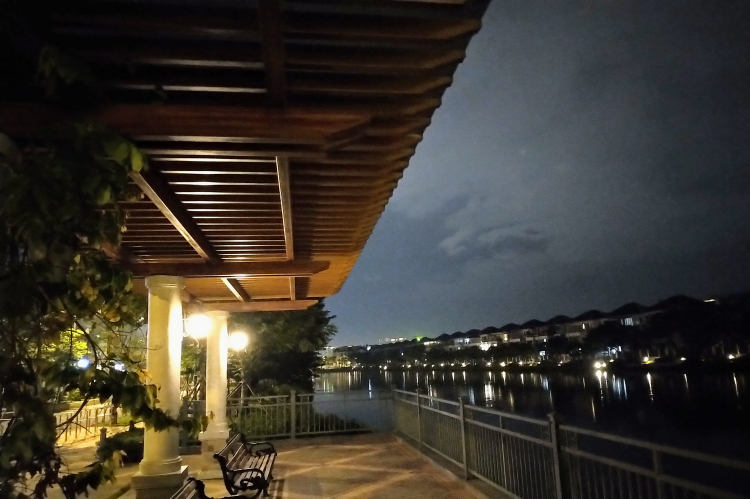 Bên trong khu biệt thự Lake View City vắng bóng cư dân ở quận 2 Bên trong khu biệt thự Lake View City vắng bóng cư dân ở quận 2