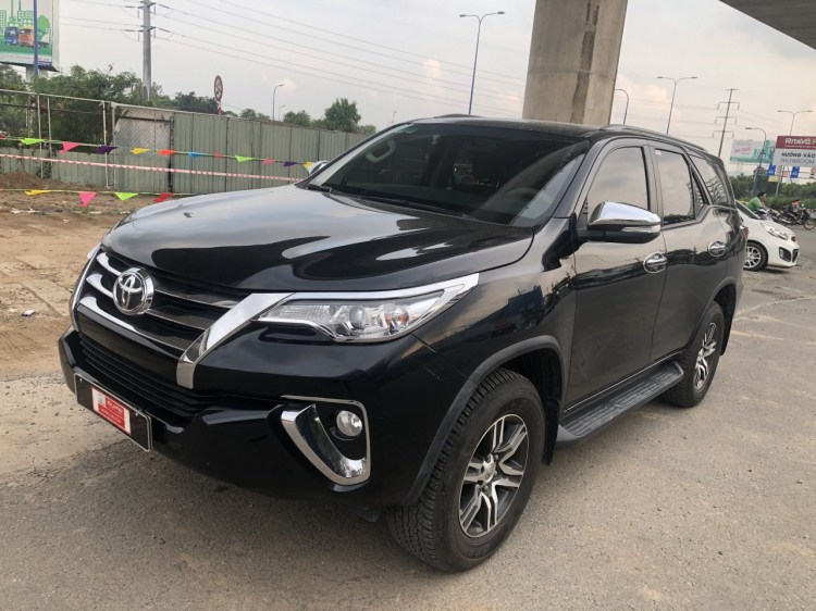 Fortuner X 2017, máy xăng, giảm ngay đến 40tr, màu đen, hỗ tợ vay ngân hàng