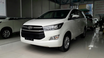 TOYOTA-INNOVA-2016-2.0E-TRANG-8.jpg