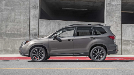 2017-Subaru-Forester-20XT-Touring-side.jpeg