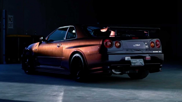 Cận cảnh quy trình detailing chiếc Nissan GT-R R34 đắt nhất thế giới