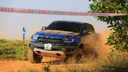 otosaigon-PVOIL-2019-Ford-Offroad-Drive-Ford-Ranger (4).jpg