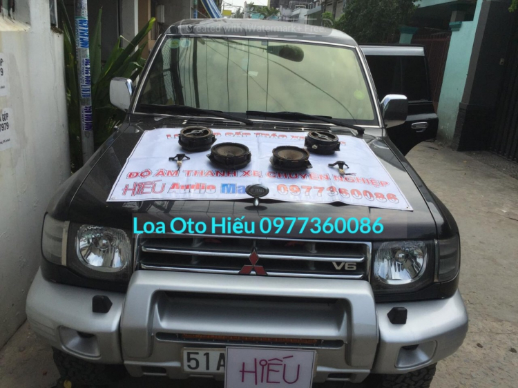 Mitsu Pajero độ nhẹ âm thanh giải trí