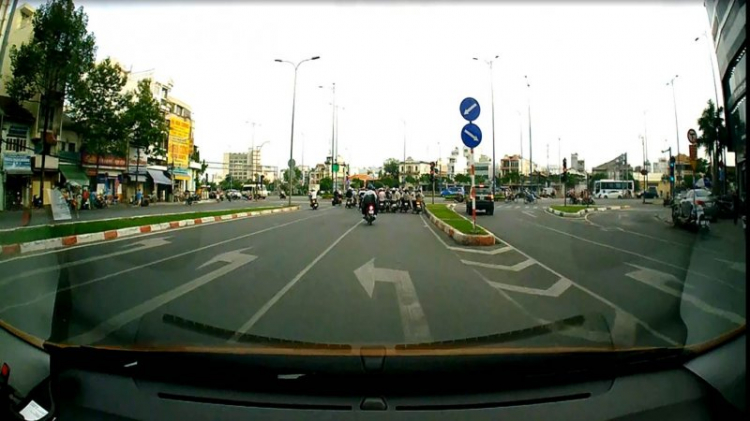 BB đi lane trong đường vành Đai 2 BB đi lane trong đường vành Đai 2