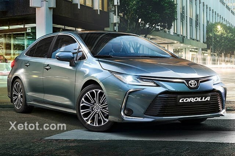 Nhờ các bác tư vấn mua Toyota Corolla Altis (xe cũ) bán 780 triệu