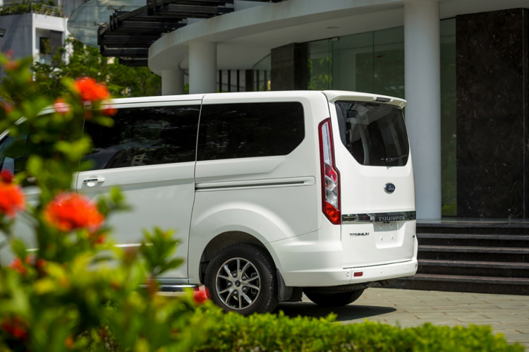 Ford Tourneo thế hệ thứ 4 - mẫu xe MPV bán chạy ở châu Âu