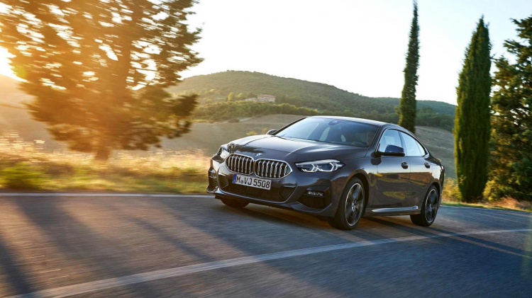 BMW 2 Series Gran Coupe hoàn toàn mới: Đối thủ của Mercedes-Benz CLA