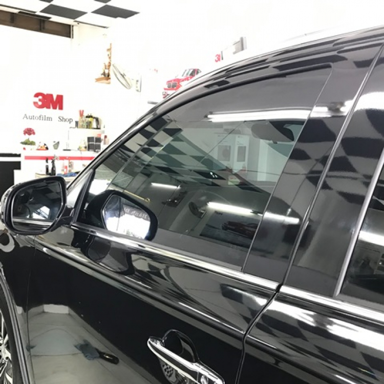 MITSUBISHI FC & Phim Cách Nhiệt 3M Chính Hãng MITSUBISHI FC & Phim Cách Nhiệt 3M Chính Hãng
