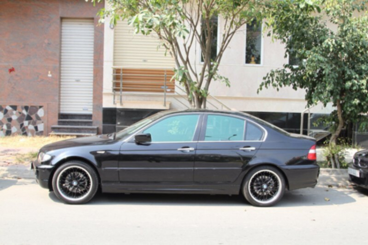 Rủ rê E46 tụ tập cafe bà 8 !