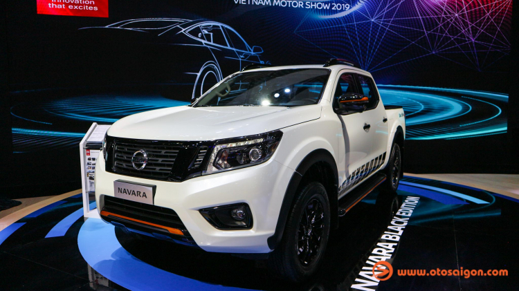 [VMS 2019] Nissan Việt Nam giới thiệu Navara Black Edition A-IVI tại Triển lãm ô tô 2019