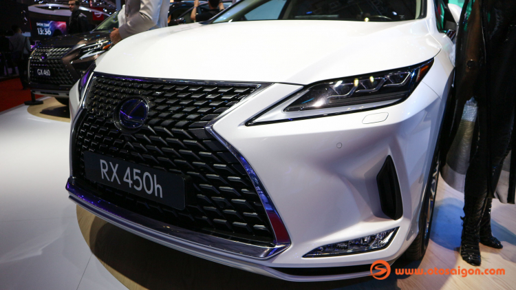 [VMS 2019] Lexus giới thiệu RX phiên bản facelift 2020 đầu tiên tại Việt Nam