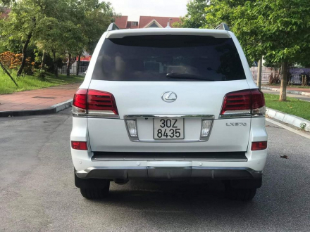 Lexus_LX570_2010_nhập_Mỹ (5).jpg