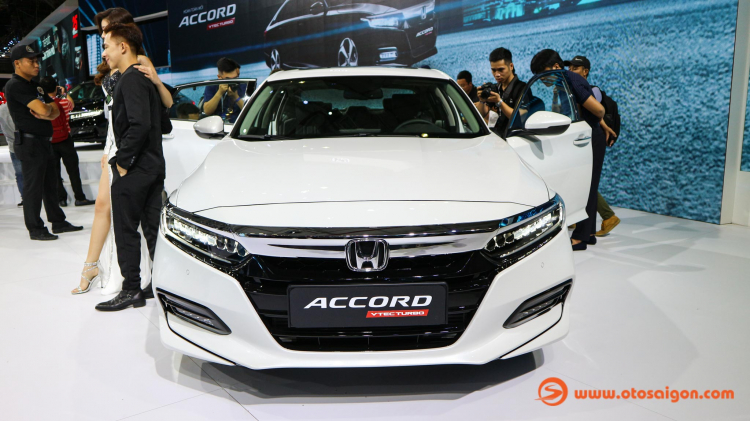 Gần 1,5 tỷ đồng là mức giá để lăn bánh Honda Accord thế hệ mới