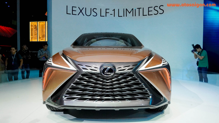 [VMS 2019] Lexus LF-1 Limitless - Concept crossover đặc biệt phá bỏ mọi giới hạn