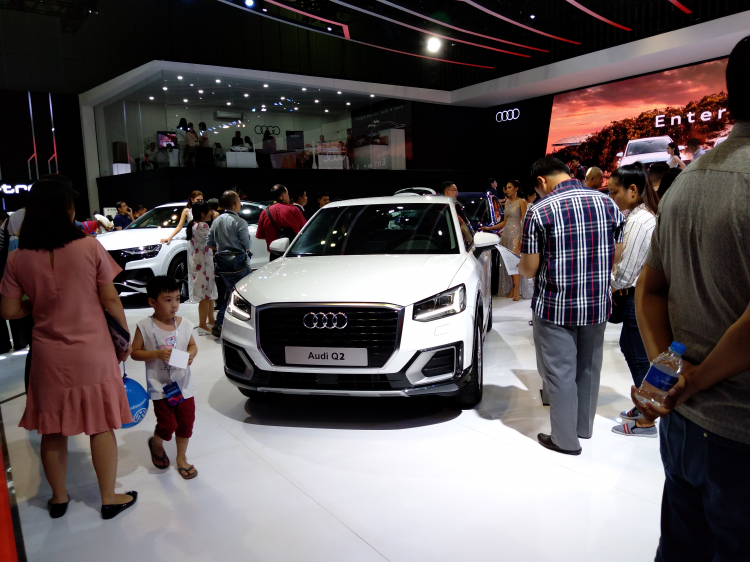 Autoshow 2019, nhìn từ lốp...