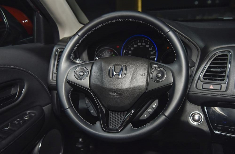 Đánh giá xe Honda HR-V 2019 :GIÁ ĐẮT NHẤT PHÂN KHÚC CÓ THỰC SỰ XỨNG ĐÁNG ?