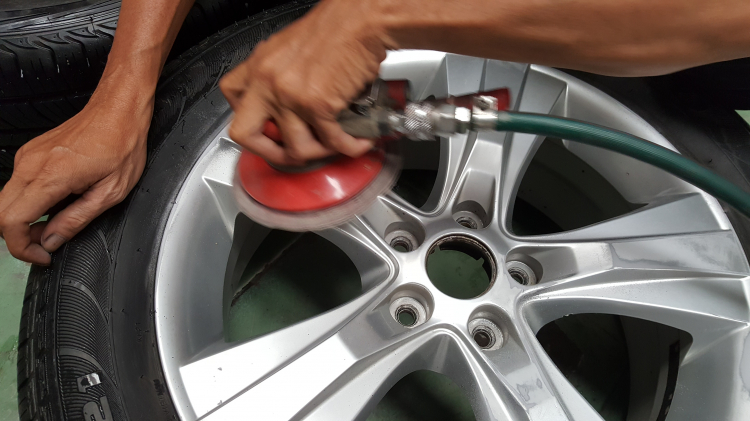 Sơn đổi màu cho mâm, phục hồi cách điệu mâm sơn - phay. Có bác nào thử chưa? Sơn đổi màu cho mâm, phục hồi cách điệu mâm sơn - phay. Có bác nào thử chưa?