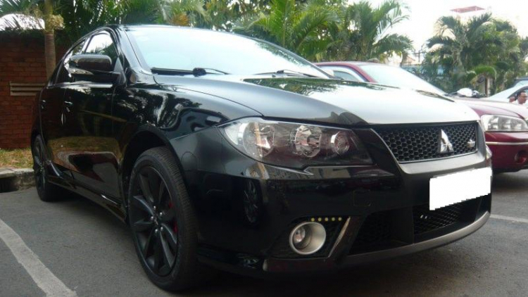 Mitsubishi Lancer Fortis! Nhờ các bác tư vấn giúp em!