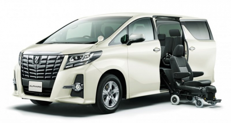 Toyota ra mắt Alphard và Vellfire với nội thất sang chảnh