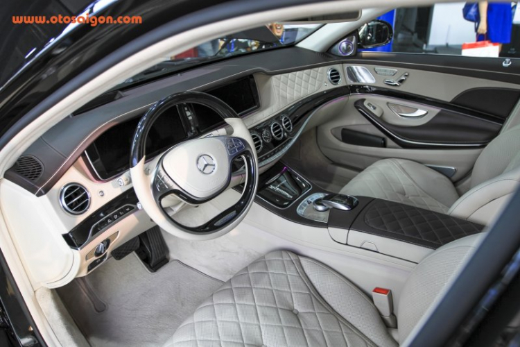 Giá 9,66 tỷ, Mercedes-Maybach S600 sang đến đâu ?