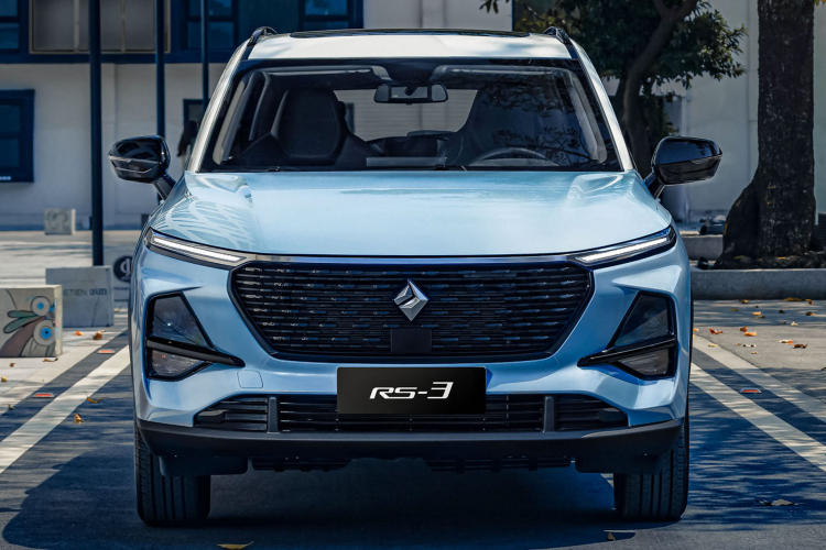 Baojun RS-3: Subcompact cỡ nhỏ tạo ra bởi GM, bán tại Trung Quốc với mức giá rẻ