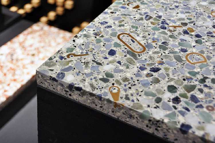 Mặt cầu thang làm đá mài (granito) hay granite các bác? Mặt cầu thang làm đá mài (granito) hay granite các bác?