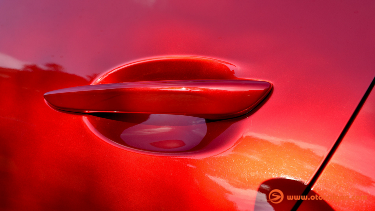 Cận cảnh Mazda3 sedan thế hệ mới: Trang bị an toàn cao nhất phân khúc C