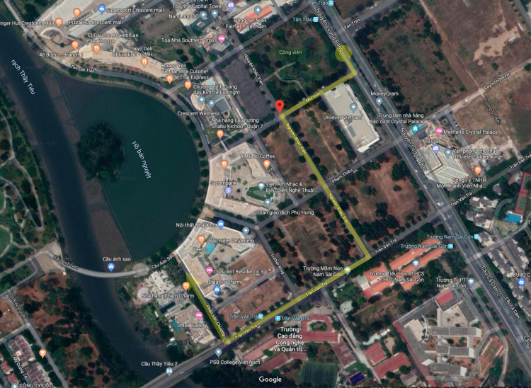 Chỗ đậu xe tại cầu Ánh Sao? Chỗ đậu xe tại cầu Ánh Sao?