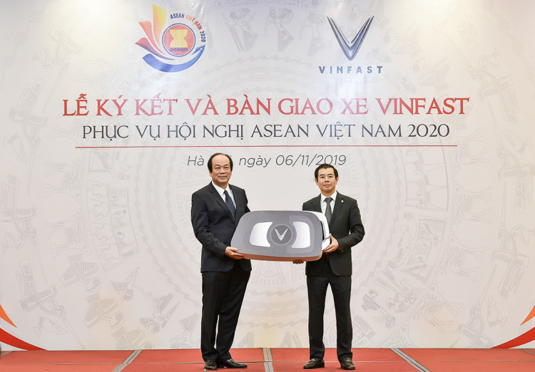 Xe VinFast phục vụ Hội nghị ASEAN 2020