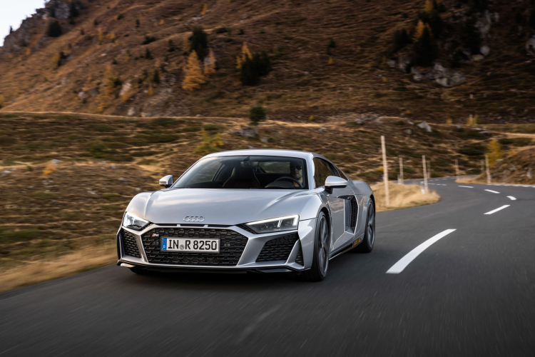 Audi giới thiệu siêu xe R8 RWD: Khi R8 không có Quattro Audi giới thiệu siêu xe R8 RWD: Khi R8 không có Quattro